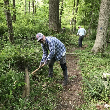 Volunteer Trail Workers 